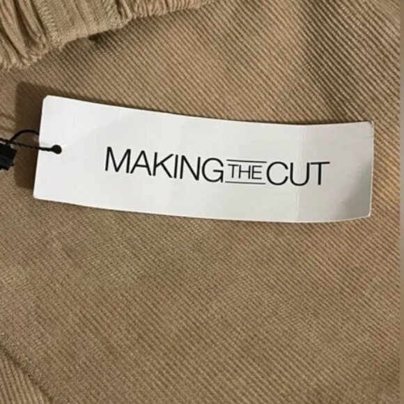 NWT MAKING THE CUT - Deconstructed Halter Jumpsuit Corduroy - Beige/Khaki - 2x - Picture 8 of 12